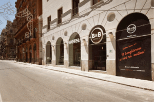 Fassade des Hotel Palermo Quattro Canti